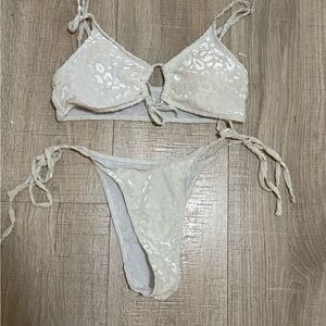 White Textured Tie Bikini Set – Size S (Top & Bottom)